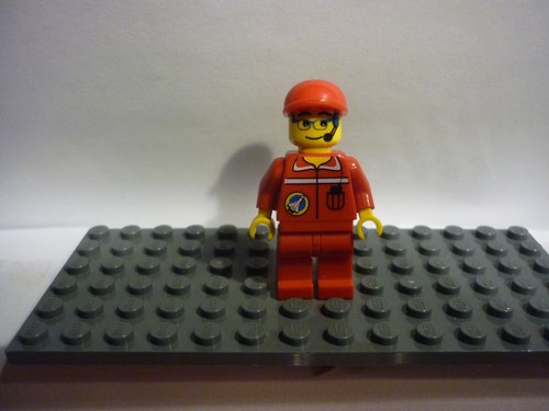 Lego minifigures space - -,