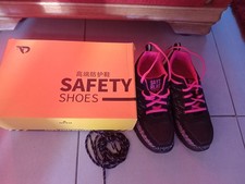 chaussure basket de sécurité SAFETY shoes EPI pointure 38 noire rose femme neuve