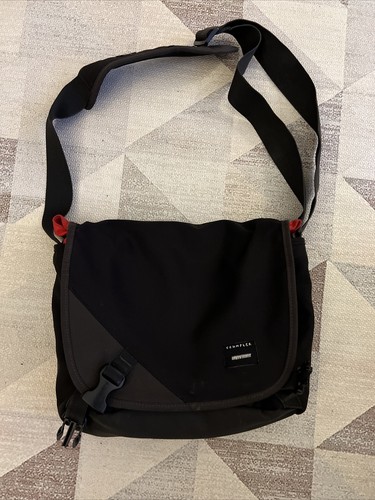 Crumpler laptop bag - bag, the