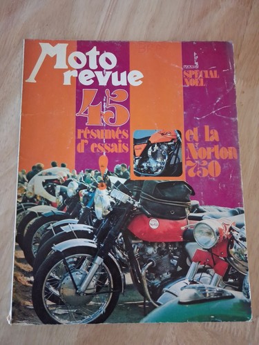 Moto revue spécial noël - , 1971