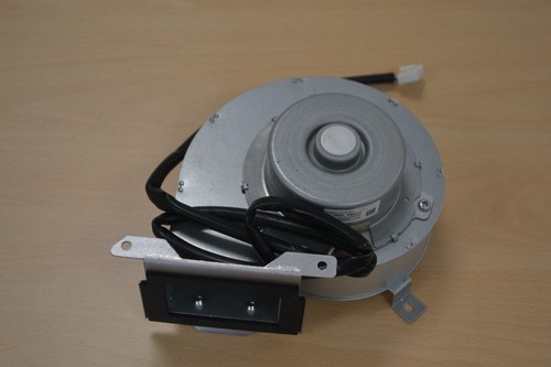Extracteur ariston 65154529 - extracteur,