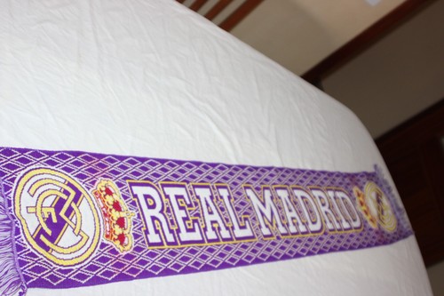écharpe real madrid morada - madrid,