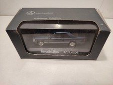 VOITURE HERPA - MERCEDES-BENZ E320 COUPE BLEU - 1/43 - AVEC BOITE PARFAIT ETAT