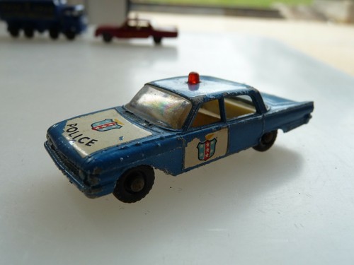 Ford fairlane police - fairlane,