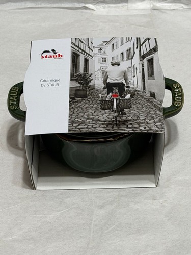 New staub mini - staub, round