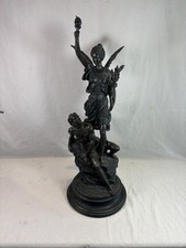 Statut Reproduction EMILE LOUIS PICAULT Excelsior, victoire et homme accroupi