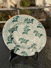 Assiette Creil & Montereau décor muguet et arabesques par Félix Bracquemond /...