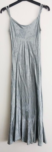 Robe longue grise satinee - grise, a