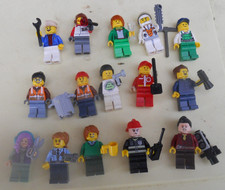 LEGO LOT DE 15 FIGURINES