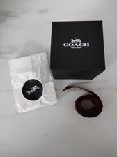 Boite de rangement cadeau COACH avec papier et ruban en carton 8,5 x 8 cm box