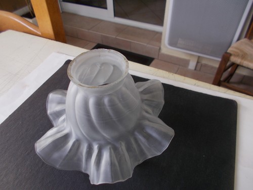 Ancienne tulipe abat jour - ancienne, en