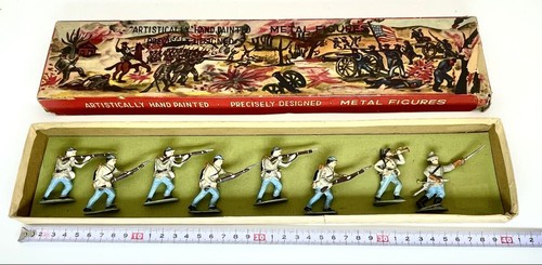 Jeu figurines métal - en,