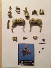1/35 VERLINDEN 701 : DIVISION FLORIAN GEYER CAVALIER ET SA MONTURE