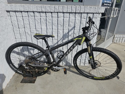Scott scale 950 bicycle - scale,