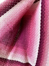 PLAID PETIT COUVERTURE CROCHET COTON ton ROSE NEUF 88 x 90cm environ Fait Main