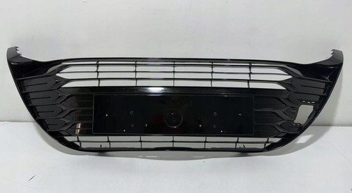 Toyota yaris iii grille de - toyota,
