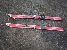 Paire de skis ancien en bois / Alpin7 / 119cm x 7,5cm