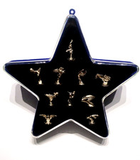 COFFRET Série complète de fèves MASCOTTES AUTOMOBILES RADIATEUR METAL 2006 * 203