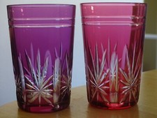 SAINT LOUIS 2 ANCIENS VERRES A THE GOBELET CRISTAL OVERLAY DOUBLER COLORER 9 cm