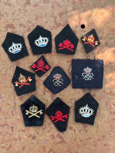 361o lot insignes de - 361o,