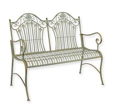 Un banc de jardin en fer -