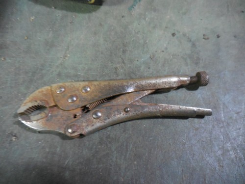 Ancienne petite pince étau - ancienne,
