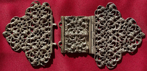 Fermoir livre argent - en,