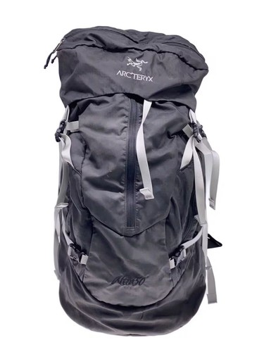 Sac dos arc - à, axios