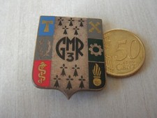 insigne   militaire  3 eme