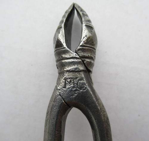 Ancien casse noisette - ancien,