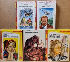 5 Livres Rouge et Or Dauphine