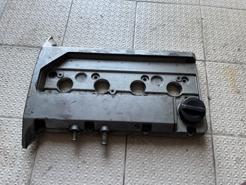 Cache culbuteurs clio - culbuteurs,