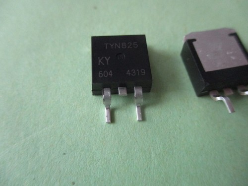 Tyn825 thyristor d2pak 1 - /,