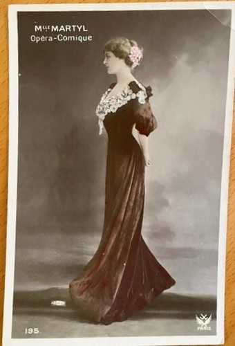 1910 opera singer - c.1910,