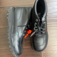 Kickers