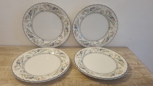 Lot assiettes plates - 4,