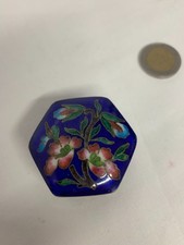 Petite boite métal Hexagonale