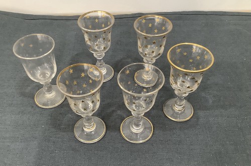 Verres pieds anciens - -6,