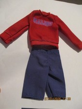 Tenue pour poupée Ken  