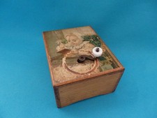 rare XIXème BOITE A MUSIQUE A MANIVELLE CHROMO BEBE MUSIQUE 2 AIRS JOUET ANCIEN