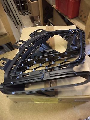 Ma110 grille pare - pare, avg