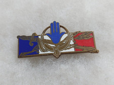 Un insigne militaire  " Force