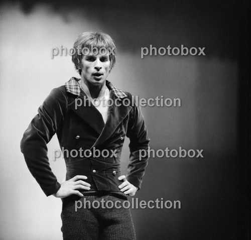Rudolf nureyev noureev - nureyev, /