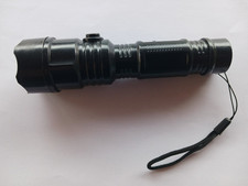 Lampe torche a led 145 mm