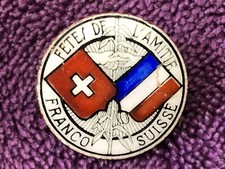 Insigne des fêtes - , de