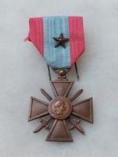 Une médaille militaire