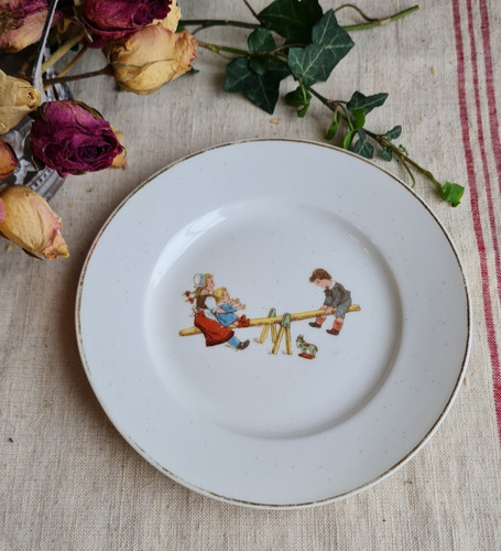 Ancienne petite assiette - petite,