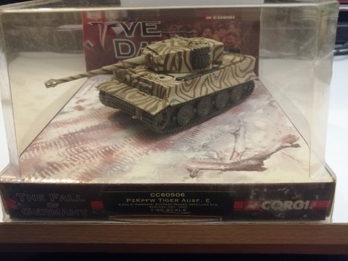 Véhicules militaires corgi - véhicules,
