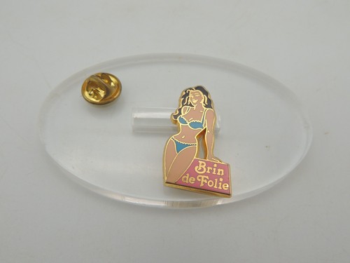 Pin publicitaire brin de - pin's,