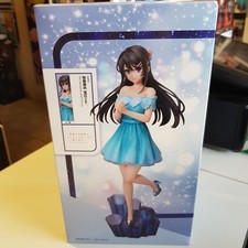 Figurine Rascal Does Not Dream